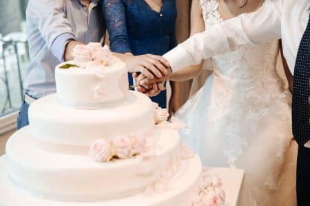 Comment choisir la taille parfaite pour votre gâteau de mariage